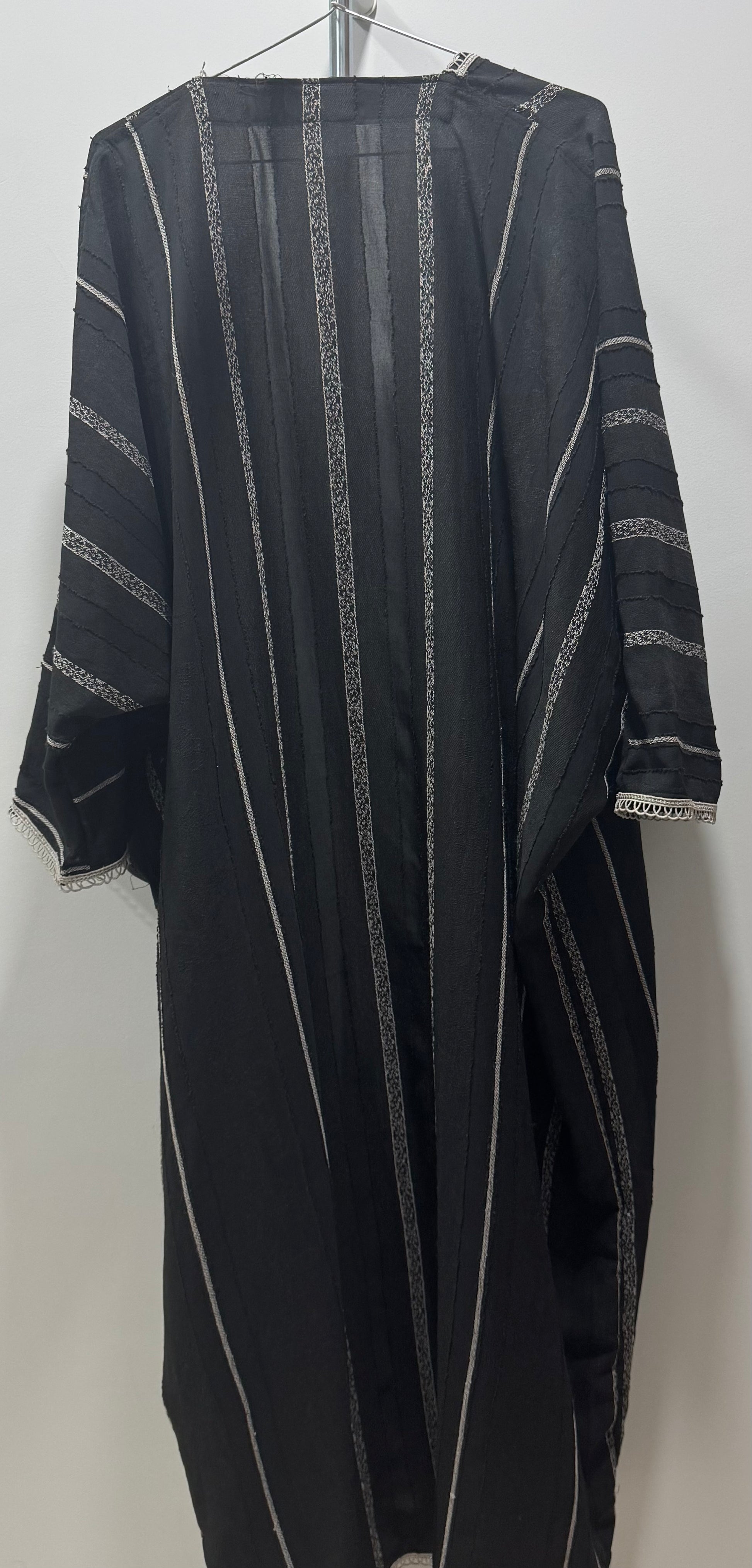 Black Textured Shrug Abaya