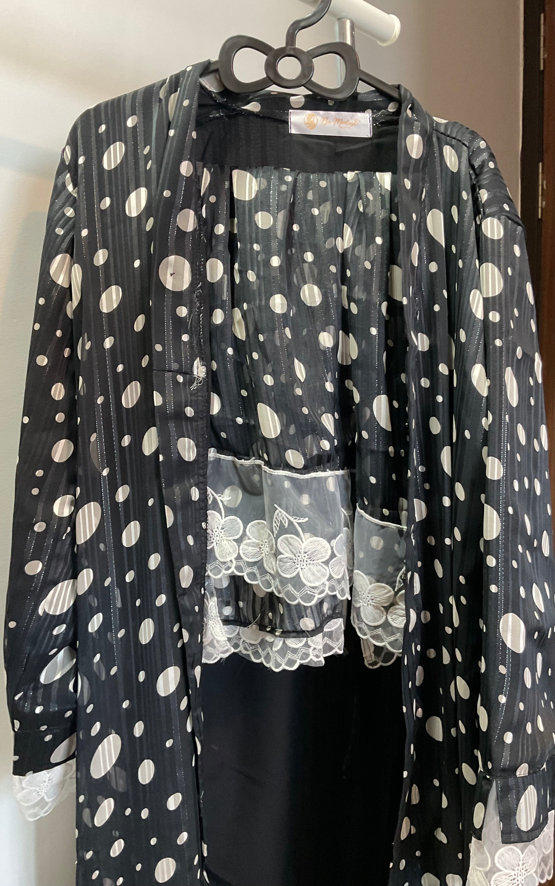 Night Polka Lace Abaya