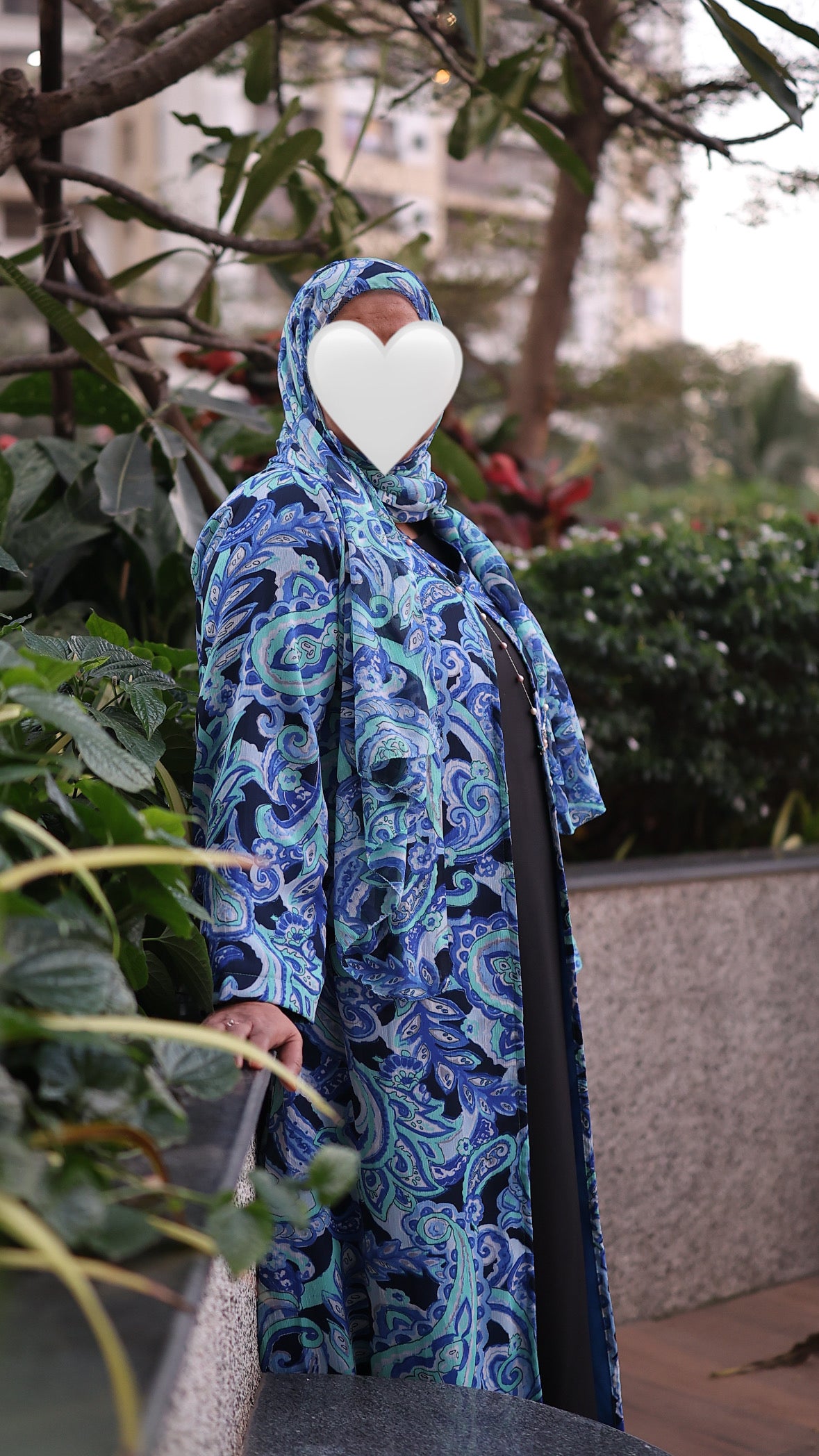 Midnight Blue Printed Shrug Abaya