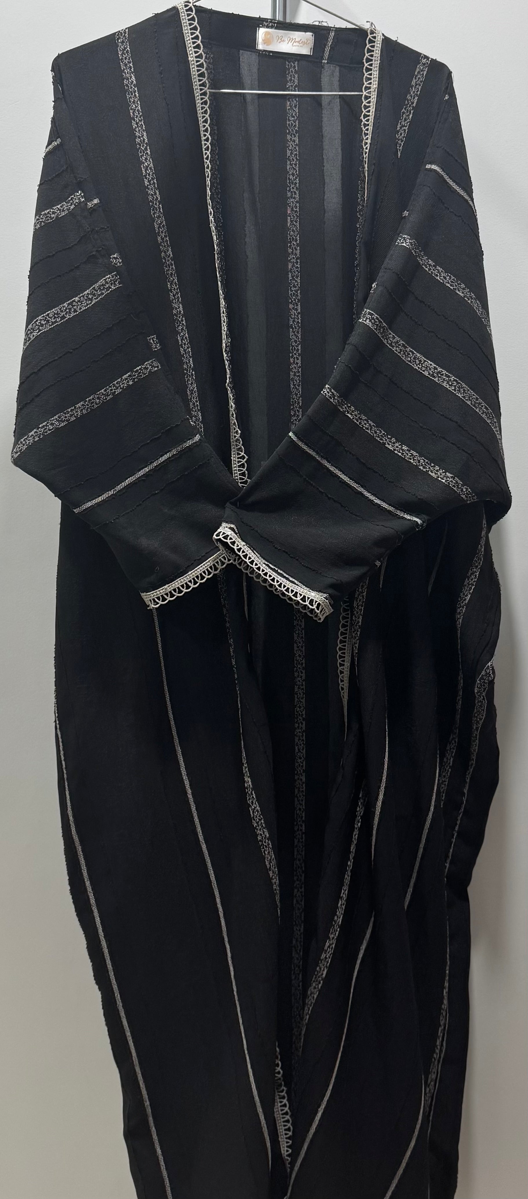 Black Textured Shrug Abaya