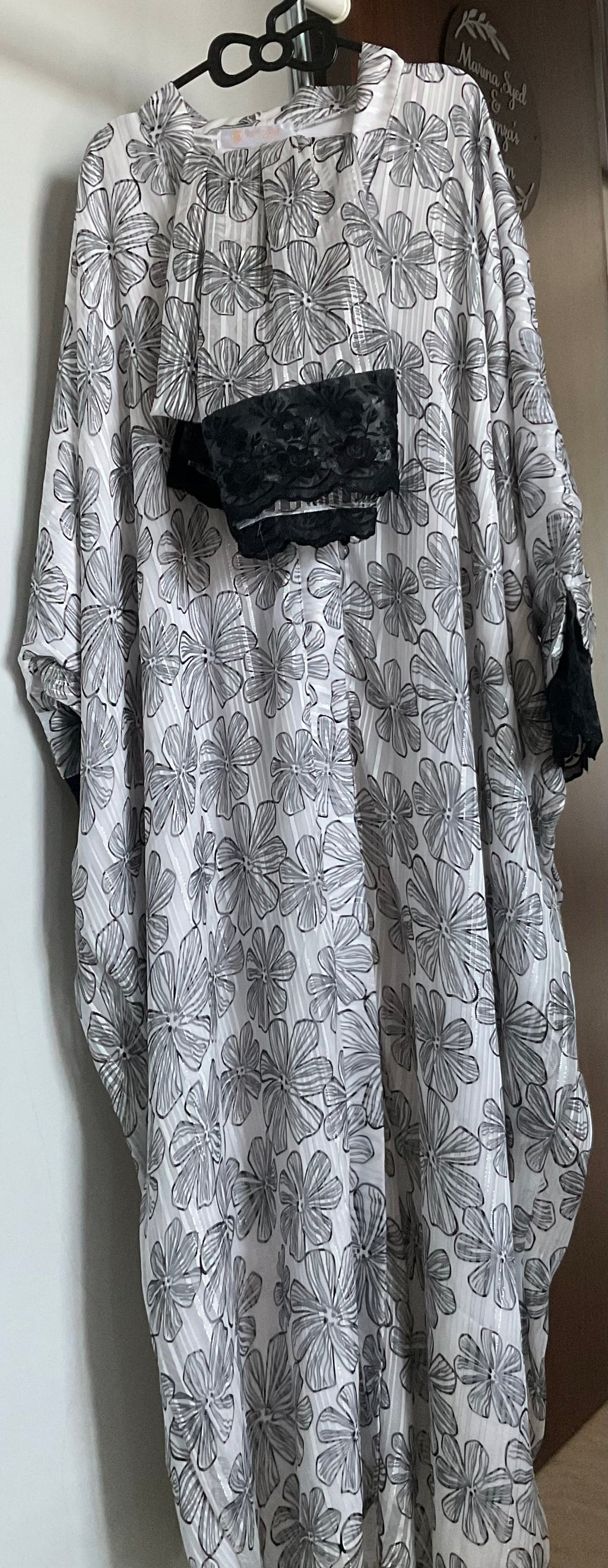 White Bloom Lace Abaya