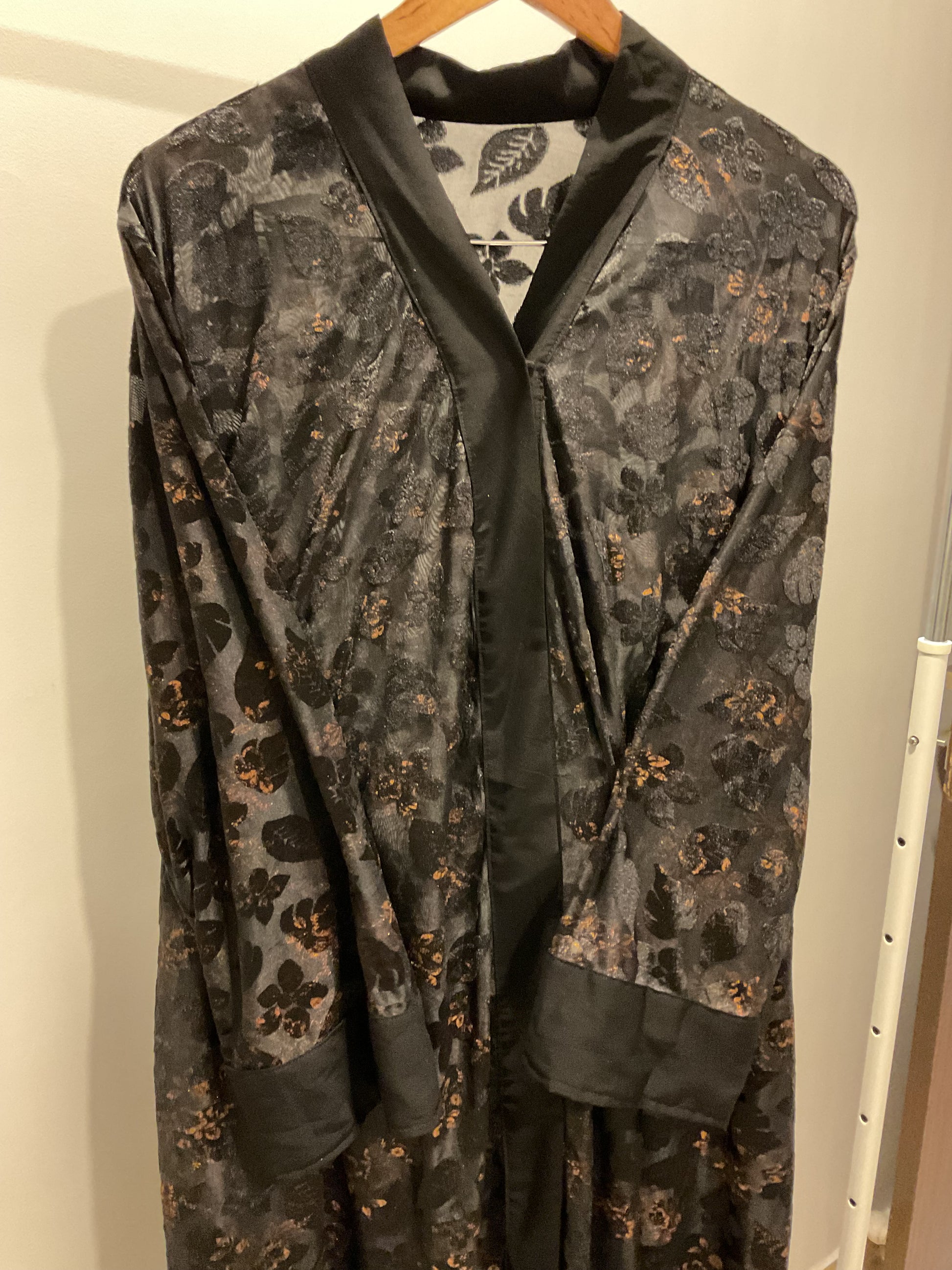 Twilight Bloom Open Abaya