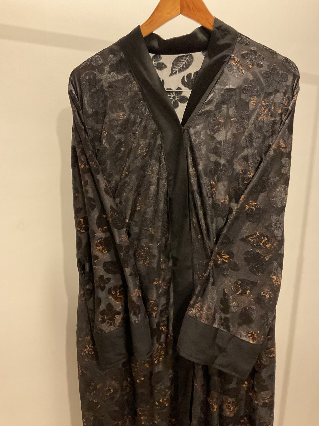 Twilight Bloom Open Abaya